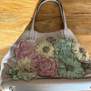 Valentino Garavani Floral Embellished Beige Tote Bag Primavera